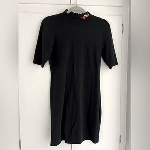 VANS black mini bodycon dress. Excellent condition!